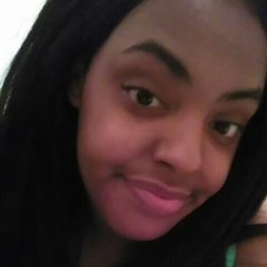 Meet your Posher, Briana